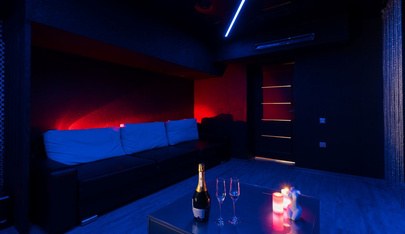 Сафари, Men's Club (Safari, Men's Club) - Erotic Massage in Tyumen, Russia