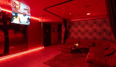 Сафари, Men's Club (Safari, Men's Club) - Erotic Massage in Tyumen, Russia