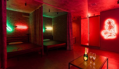 Сафари, Men's Club (Safari, Men's Club) - Erotic Massage in Tyumen, Russia