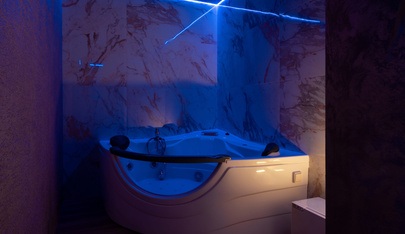 Сафари, Men's Club (Safari, Men's Club) - Erotic Massage in Tyumen, Russia