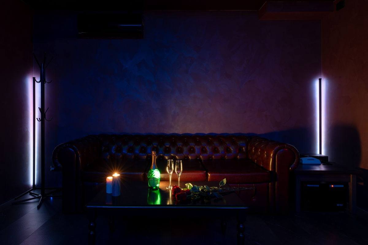 Сафари, Men's Club (Safari, Men's Club) - Erotic Massage in Tyumen, Russia