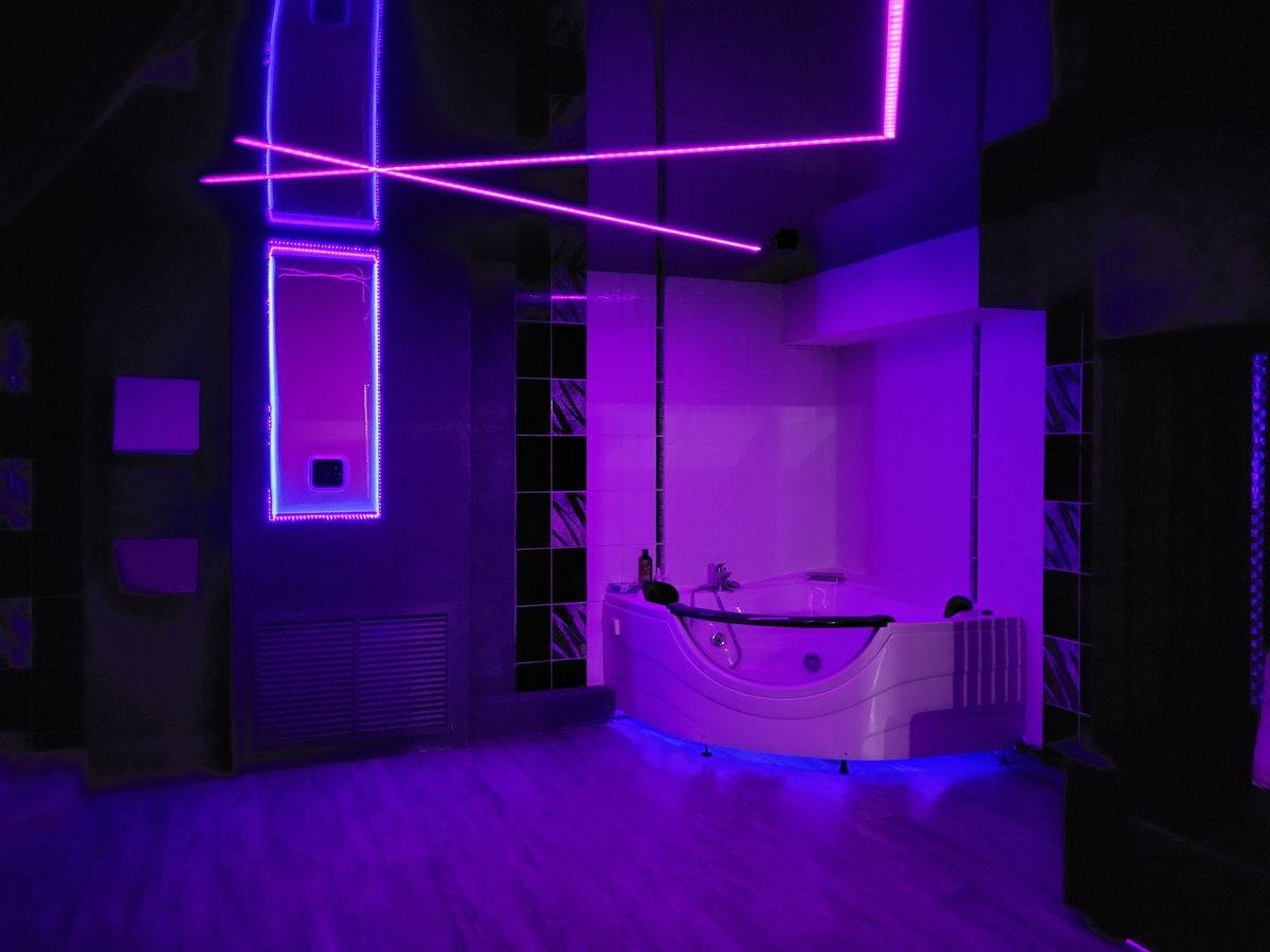 Сафари, Men's Club (Safari, Men's Club) - Erotic Massage in Tyumen, Russia