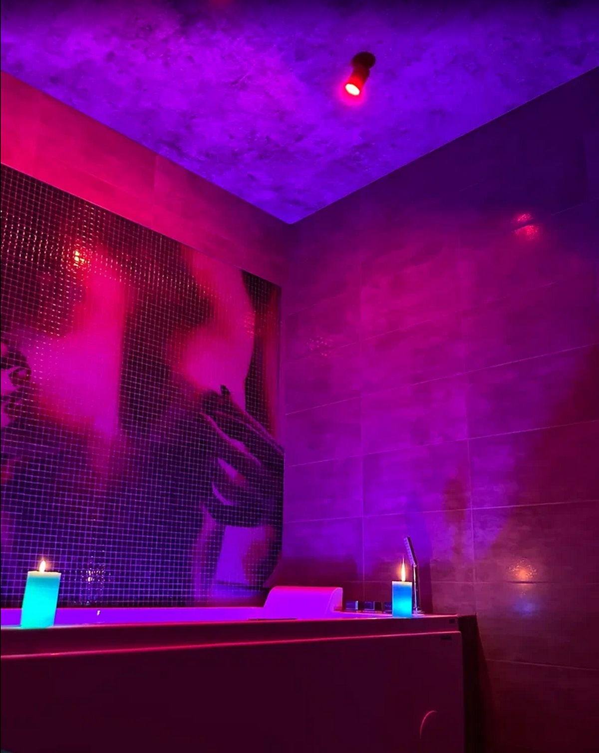 Сафари, Men's Club (Safari, Men's Club) - Erotic Massage in Tyumen, Russia