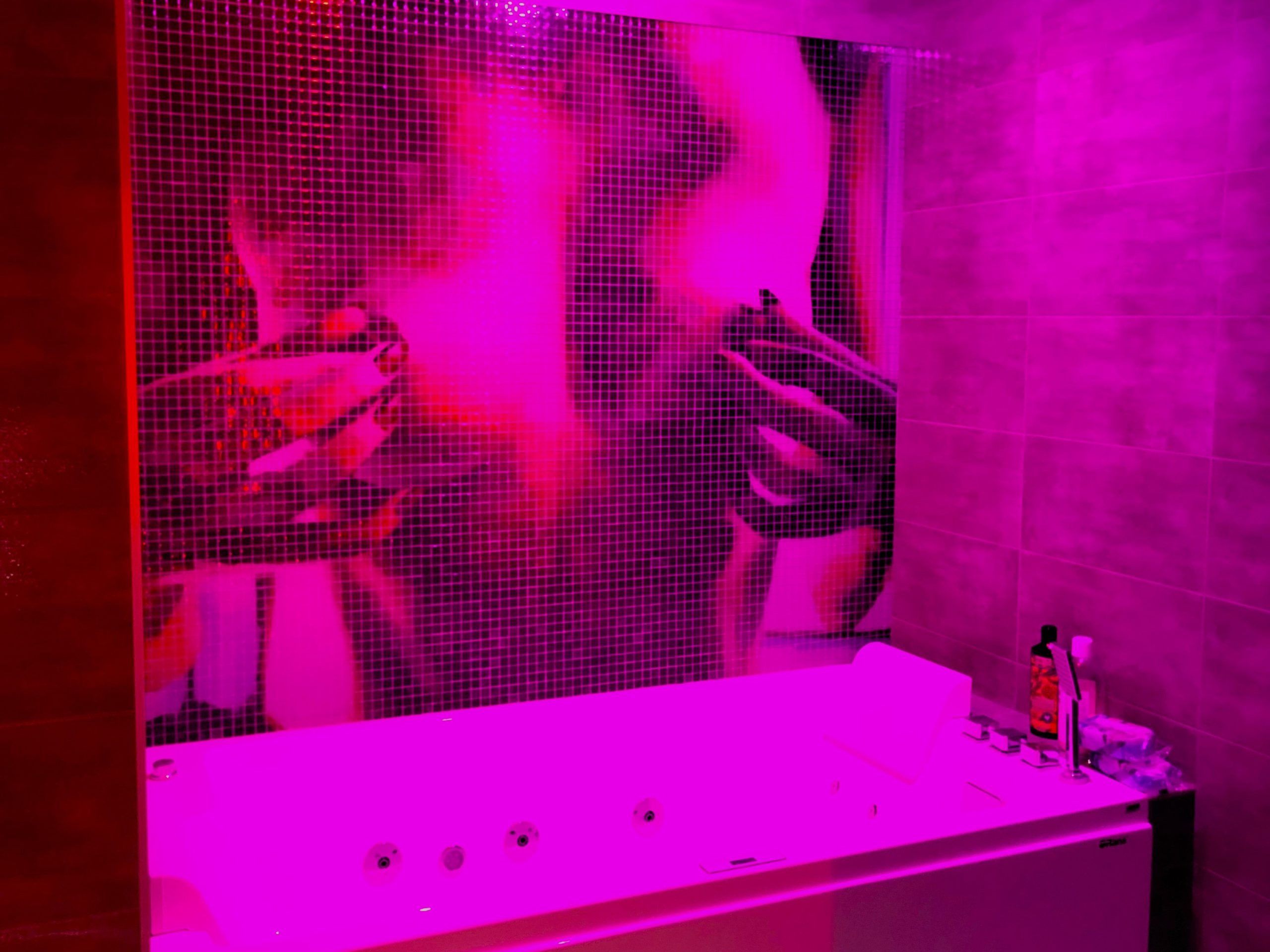 Сафари, Men's Club (Safari, Men's Club) - Erotic Massage in Tyumen, Russia