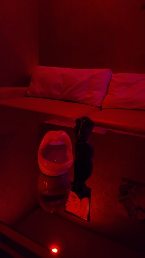 Сафари, Men's Club (Safari, Men's Club) - Erotic Massage in Tyumen, Russia