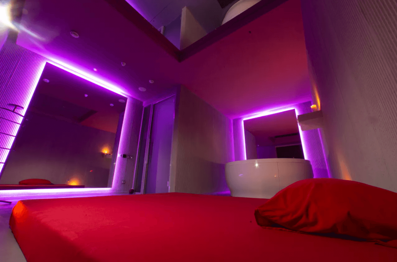 Studio 83 | 24-hour Massage By Maxim Gorky | Men's Club, Relaxing Massage, Spa Salon - Erotic Massage in Tyumen, Russia