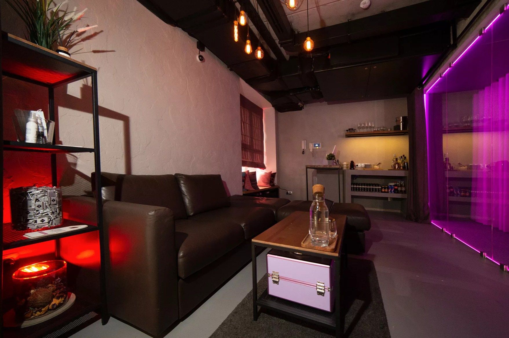 Studio 83 | 24-hour Massage By Maxim Gorky | Men's Club, Relaxing Massage, Spa Salon - Erotic Massage in Tyumen, Russia