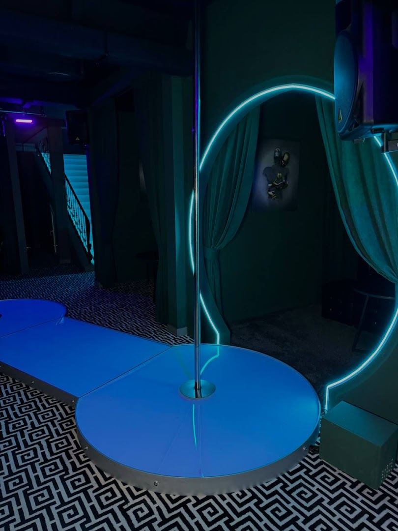 Plan B. Striptiz Klub - Nightclub in Tyumen, Russia
