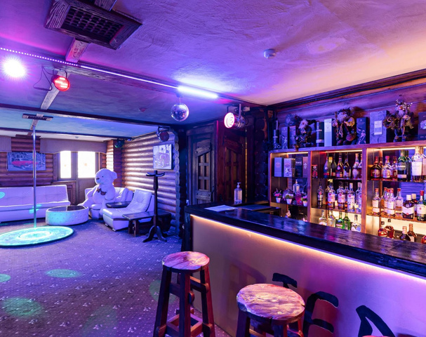 Терем Club. Стриптиз клуб - Nightclub in Tyumen, Russia