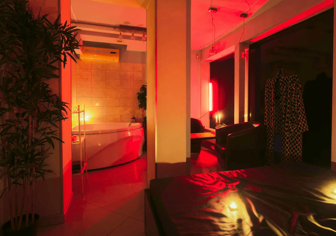 Faraon Spa - Erotic Massage in Ufa, Russia