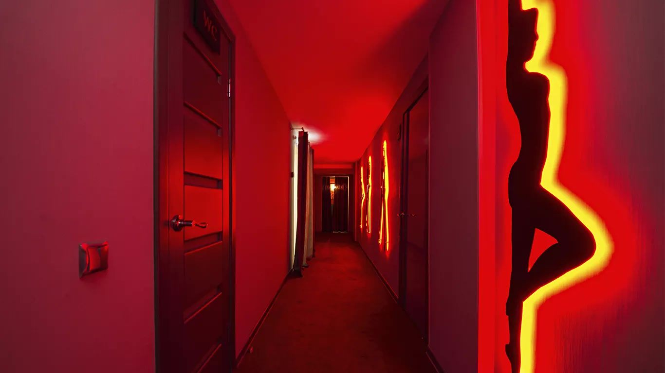Opium (Ufa) - Erotic Massage in Ufa, Russia