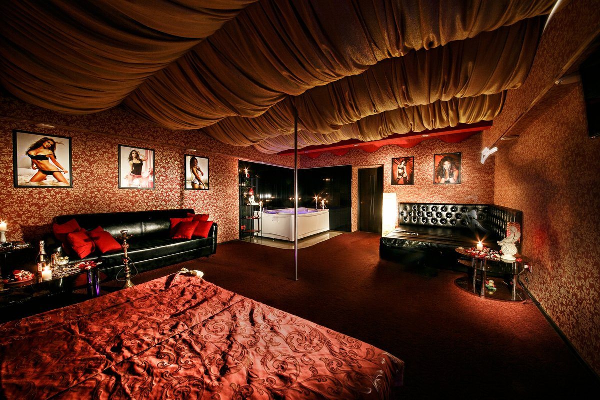 Rich Men's Club - Erotic Massage in Ufa, Russia