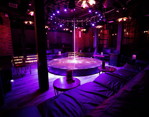 Стриптиз-клуб Zажигалка (Vladimir) - Nightclub in Vladimir, Russia