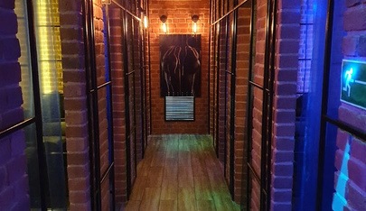 Striptiz-Klub Yestestvoznaniye (Vladivostok) - Nightclub in Vladivostok, Russia
