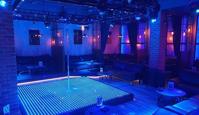 Striptiz-Klub Yestestvoznaniye (Vladivostok) - Nightclub in Vladivostok, Russia