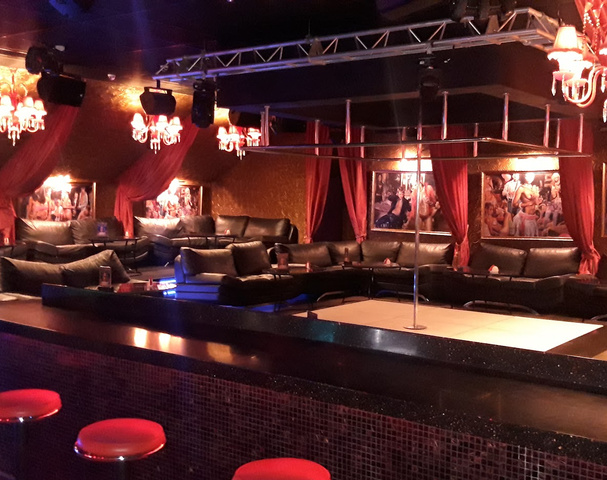 Стриптиз-клуб Zажигалка (Vladivostok) - Nightclub in Vladivostok, Russia