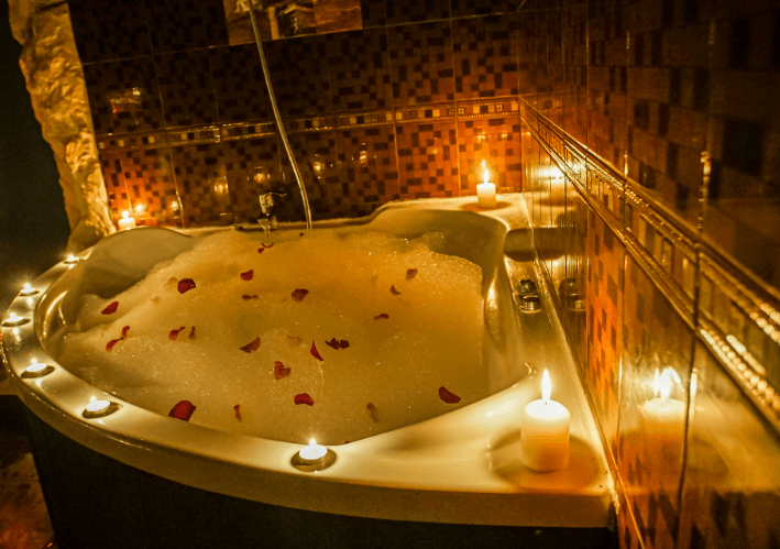 Emmanuel Gentleman`s Privat Club - Erotic Massage in Volgograd, Russia