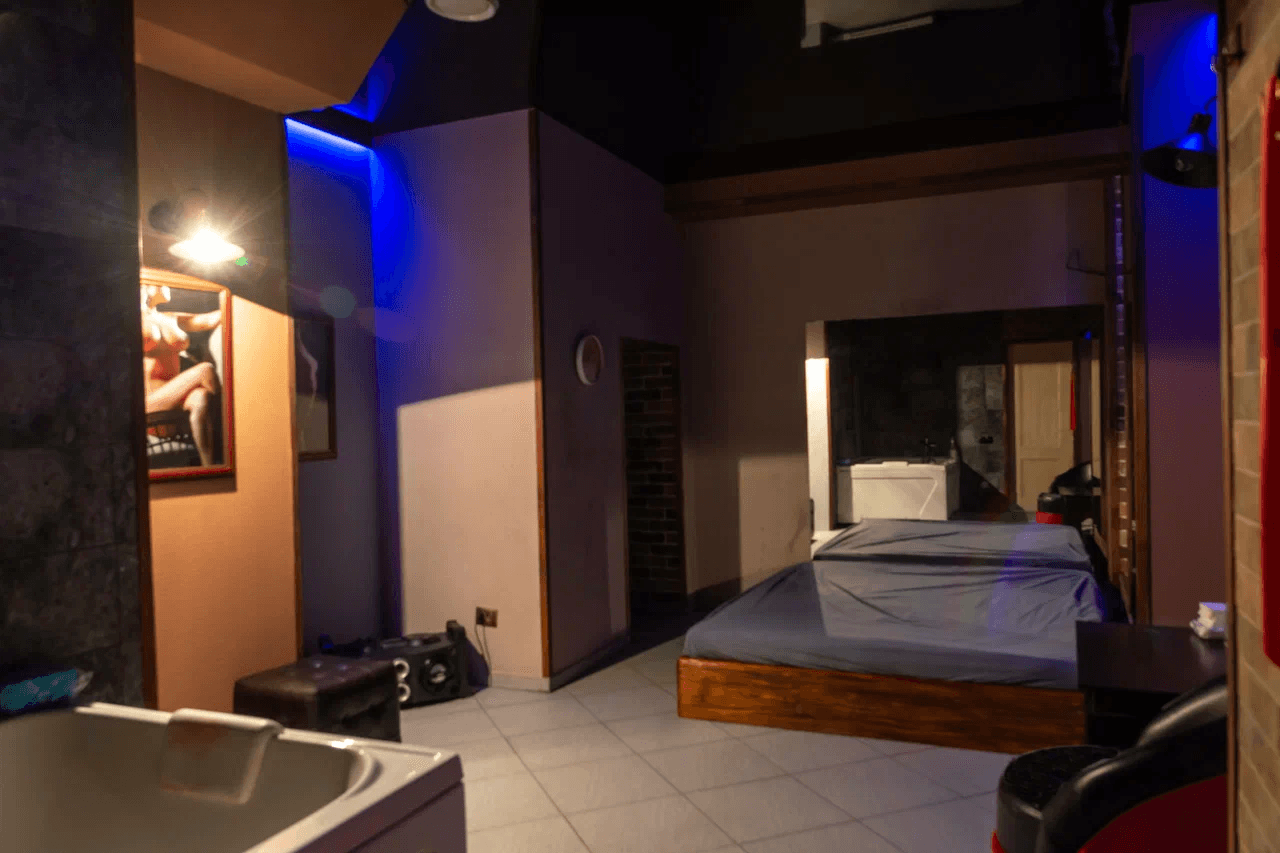 Incognito Club - Erotic Massage in Volgograd, Russia
