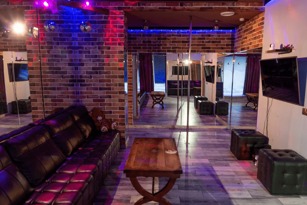Incognito Club - Erotic Massage in Volgograd, Russia