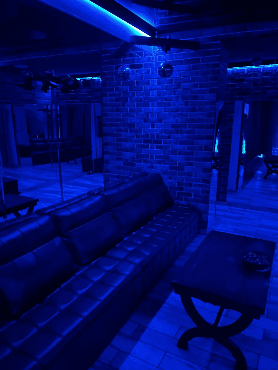 Incognito Club - Erotic Massage in Volgograd, Russia