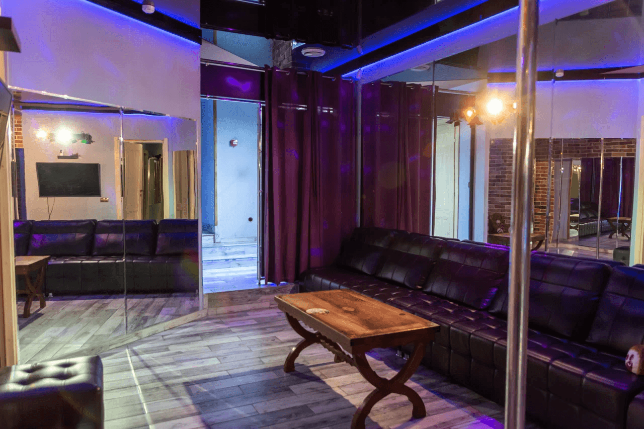 Incognito Club - Erotic Massage in Volgograd, Russia