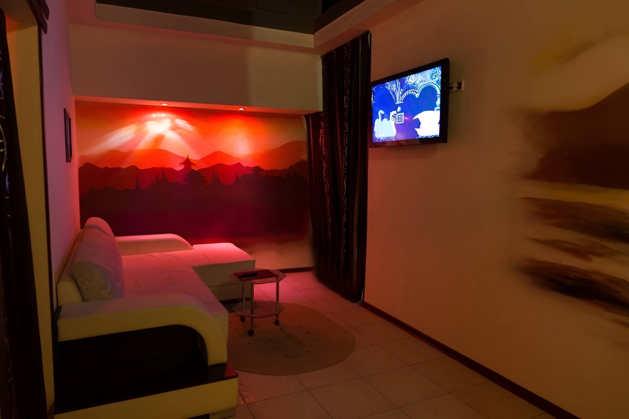 Hitomi - Erotic Massage in Voronez, Russia
