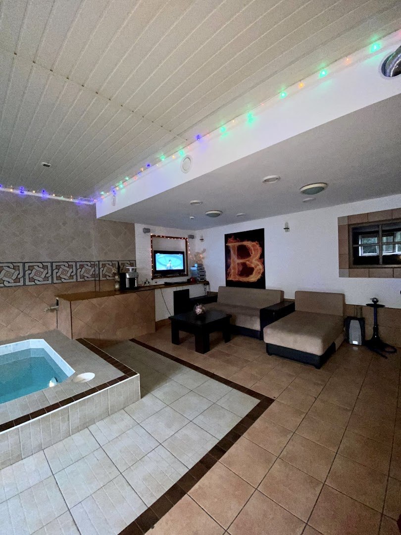 Spa Relaks Boss - Erotic Massage in Voronez, Russia