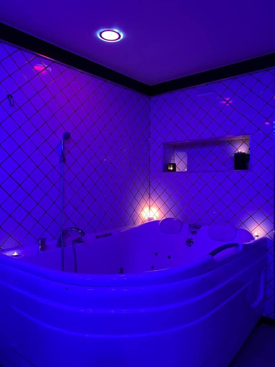 Vegas Spa-Salon Dlya Muzhchin - Erotic Massage in Voronez, Russia