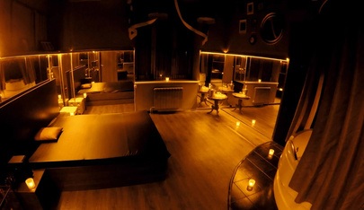 Amore, Salon Eroticheskogo Massazha Dlya Muzhchin - Erotic Massage in Yekaterinburg, Russia