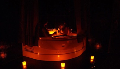 Amore, Salon Eroticheskogo Massazha Dlya Muzhchin - Erotic Massage in Yekaterinburg, Russia