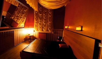 Amore, Salon Eroticheskogo Massazha Dlya Muzhchin - Erotic Massage in Yekaterinburg, Russia