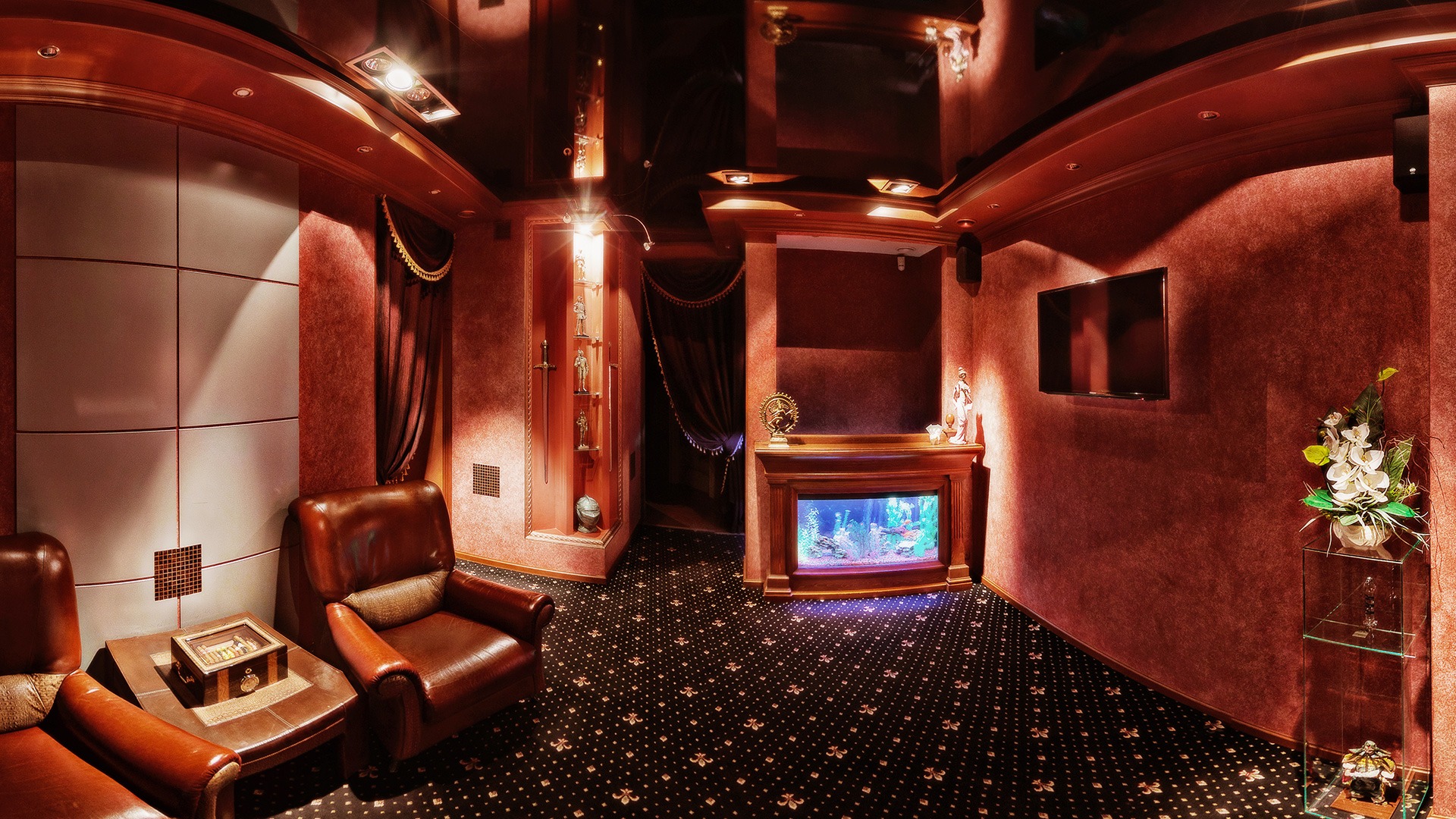 Charisma - Erotic Massage in Yekaterinburg, Russia