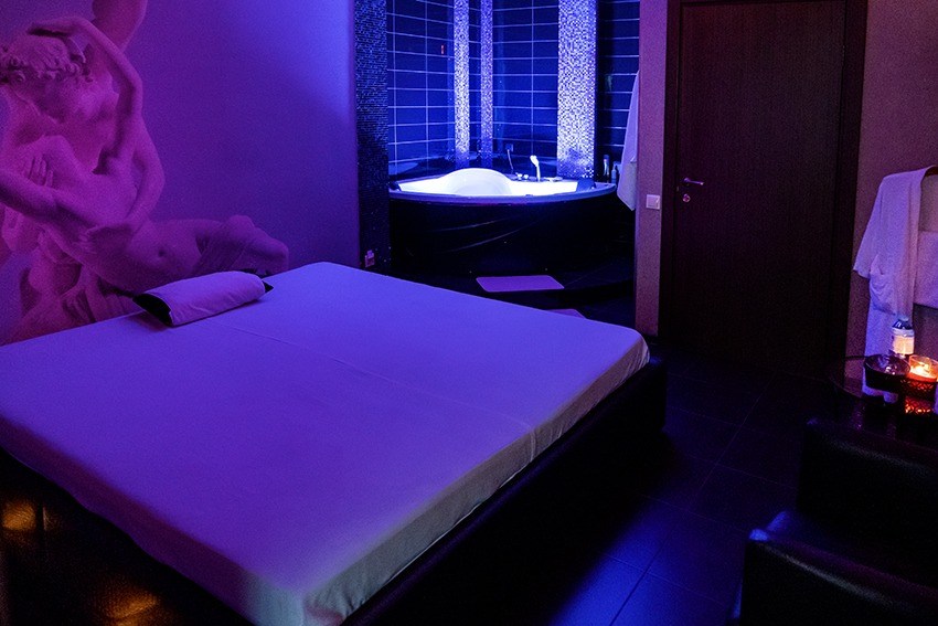 Мужской клуб 18+ - Erotic Massage in Yekaterinburg, Russia