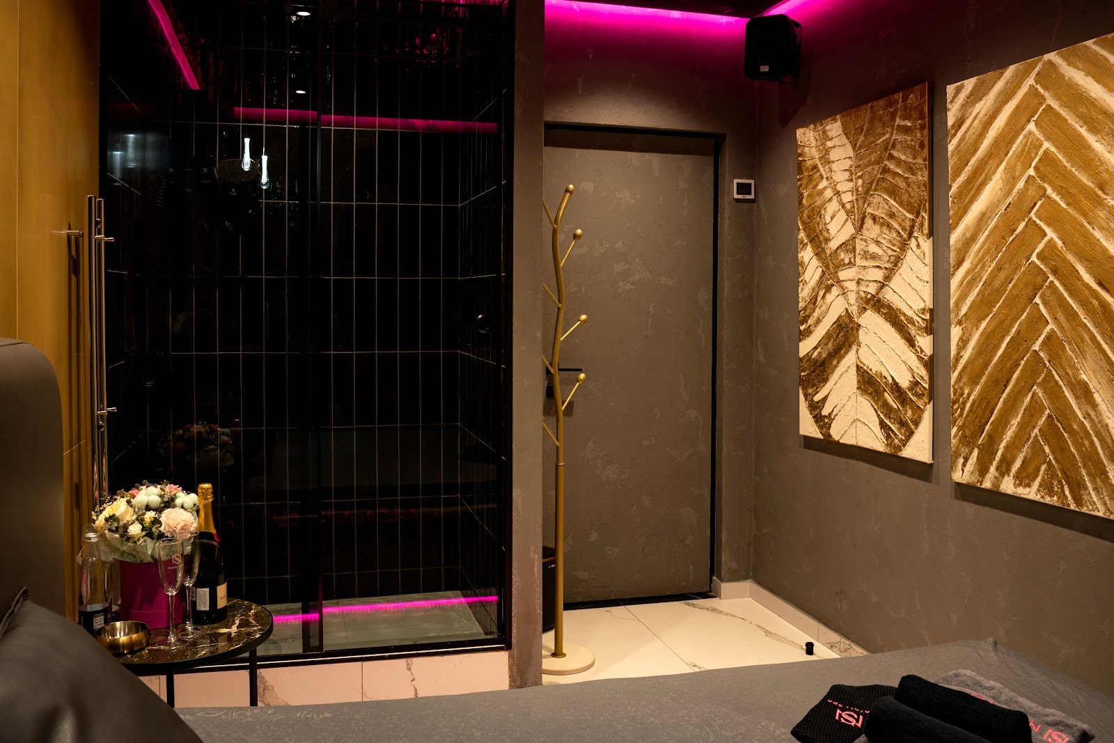 Мужской салон Natali Spa - Erotic Massage in Yekaterinburg, Russia
