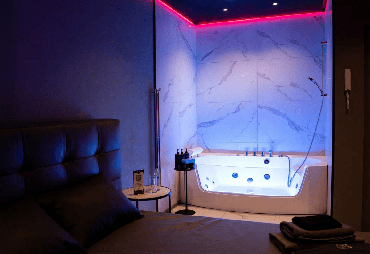 Мужской салон Natali Spa - Erotic Massage in Yekaterinburg, Russia