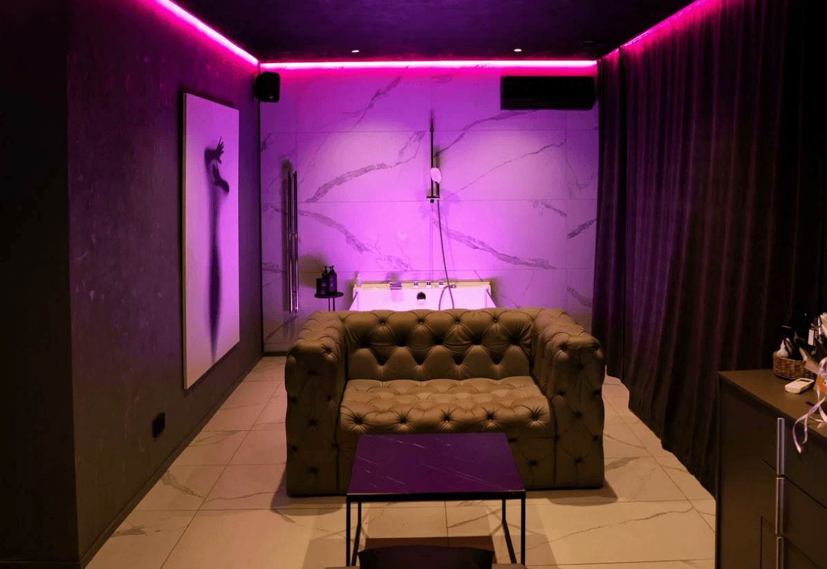 Мужской салон Natali Spa - Erotic Massage in Yekaterinburg, Russia