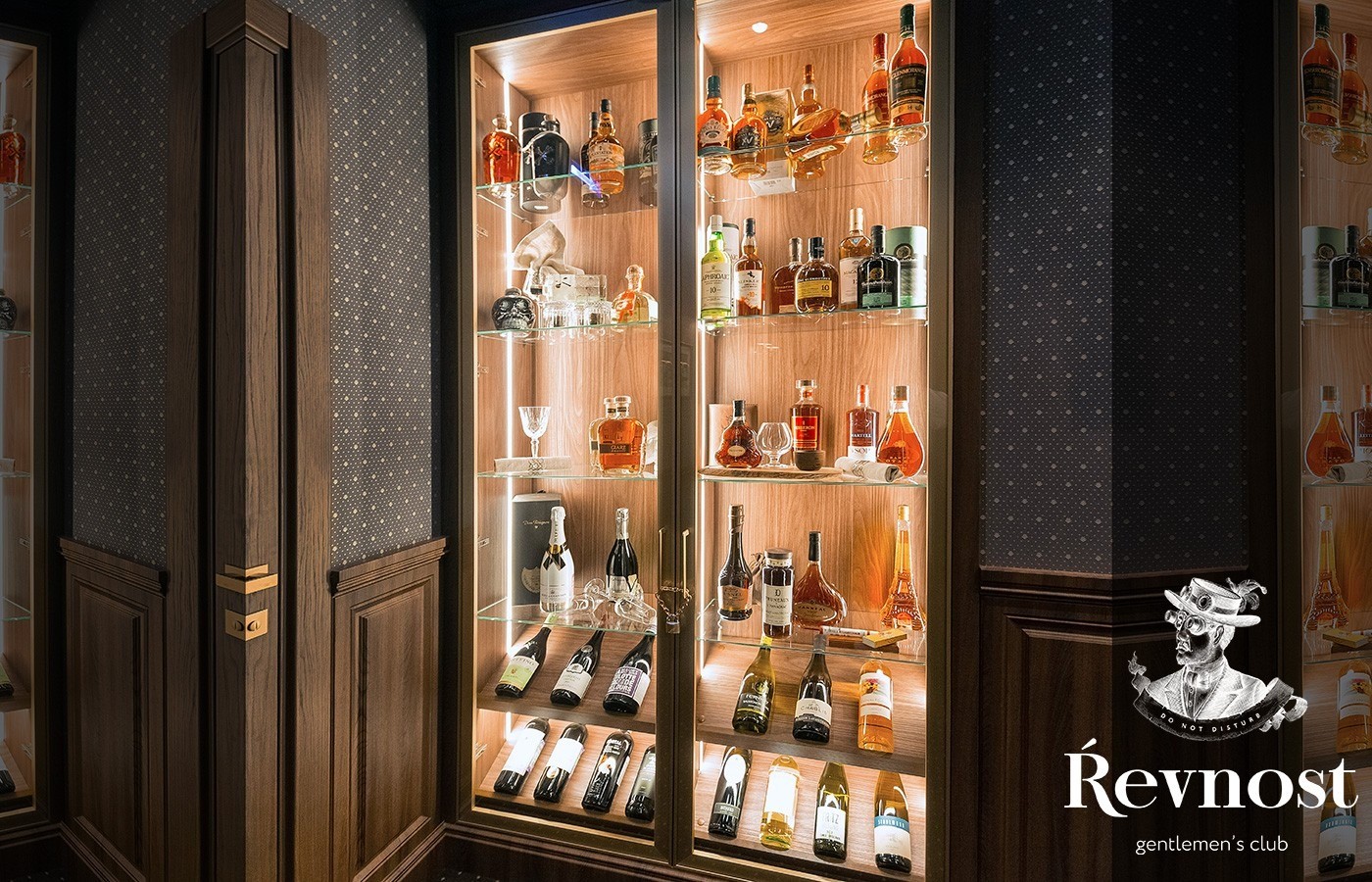 Revnost' - Erotic Massage in Yekaterinburg, Russia