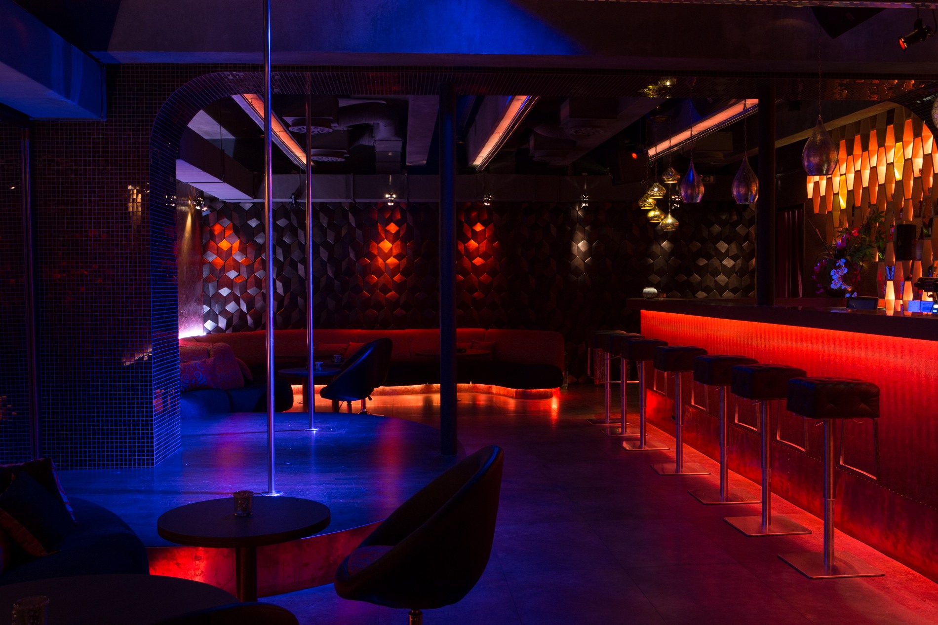 Moulin Rouge Strip Club - Nightclub in Bratislava Stare Mesto, Slovakia
