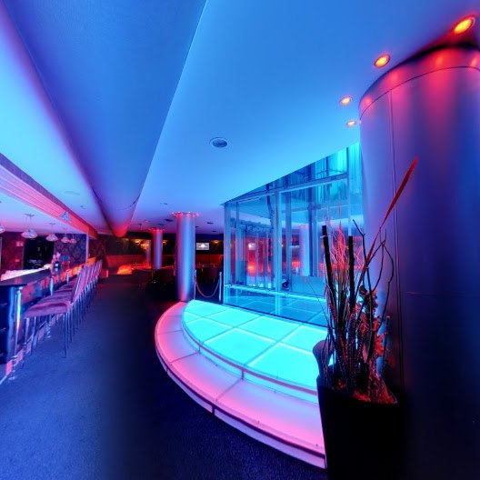 Carat Night Club - Nightclub in Bratislava, Slovakia
