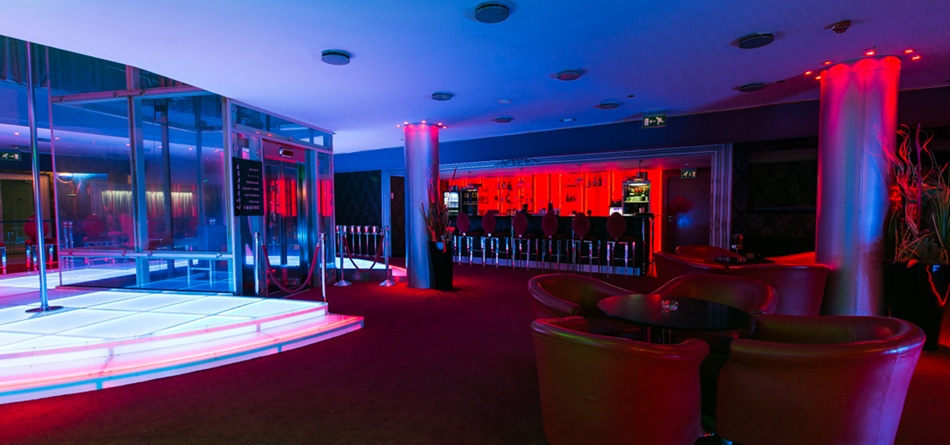 Carat Night Club - Nightclub in Bratislava, Slovakia