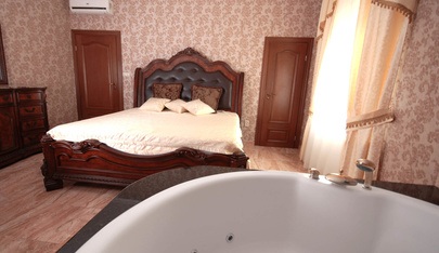 Luxury Night Club Šamorin - Brothel in Trnavsky Kraj, Slovakia