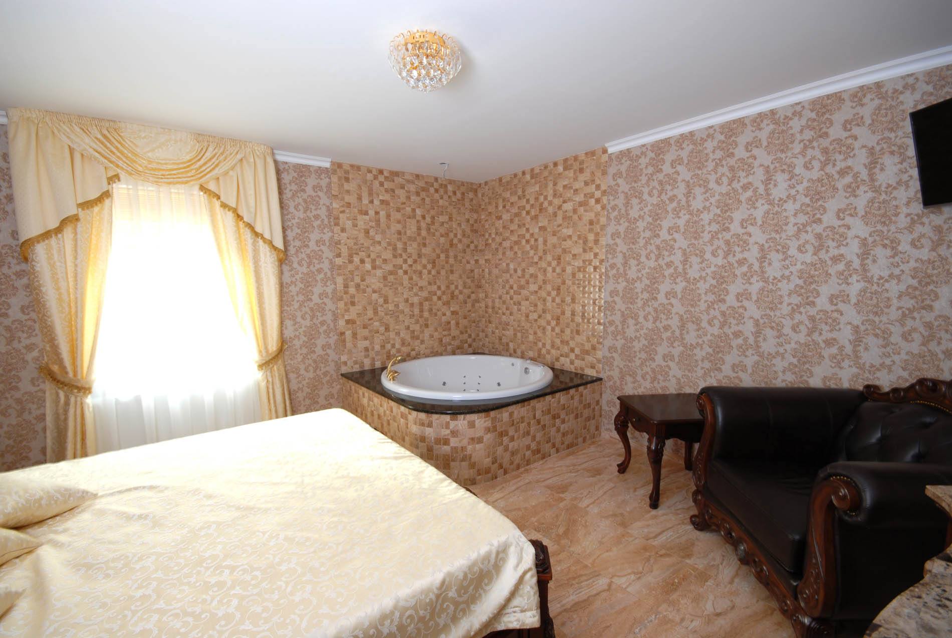 Luxury Night Club Šamorin - Brothel in Trnavsky Kraj, Slovakia
