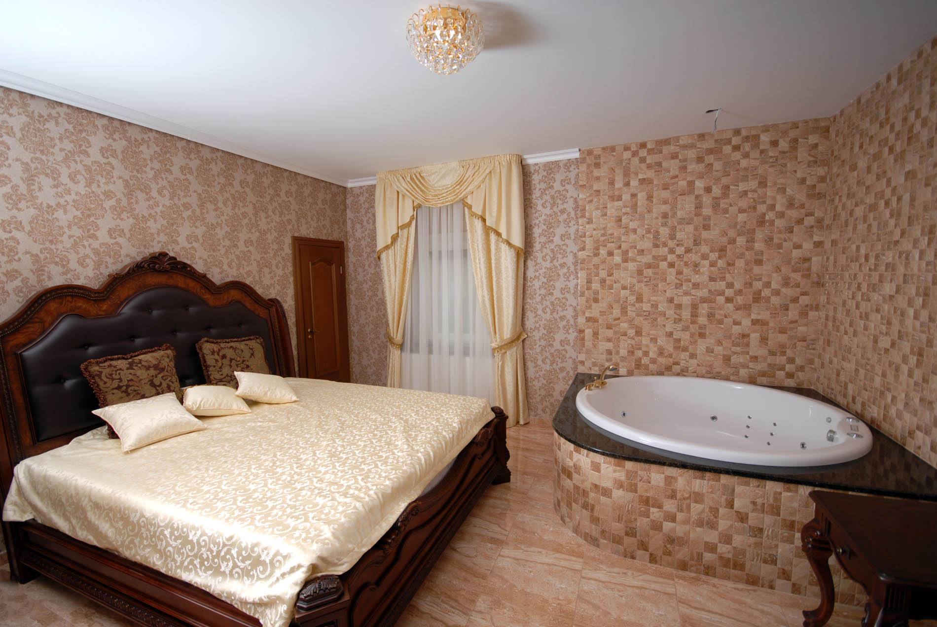 Luxury Night Club Šamorin - Brothel in Trnavsky Kraj, Slovakia