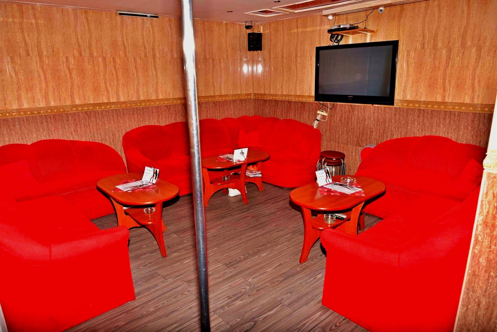Erotický Nočný Klub Divokí Anjeli - Nightclub in Zhilina, Slovakia