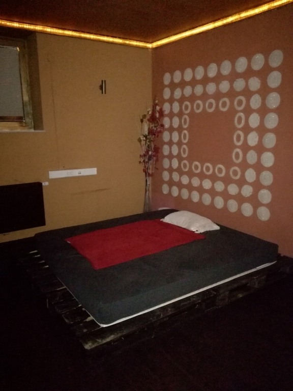 Superbus - Center Of Erotic Massage - Erotic Massage in Ljubljana, Slovenia