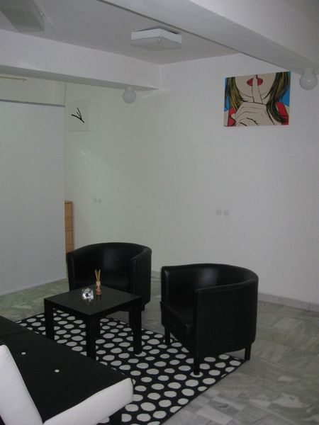 Ameriški Bar Klub Dolly - Nightclub in Maribor, Slovenia