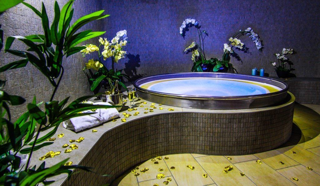 Marina - Sauna Club Wellness Spa - Fkk in Nova Gorica, Slovenia