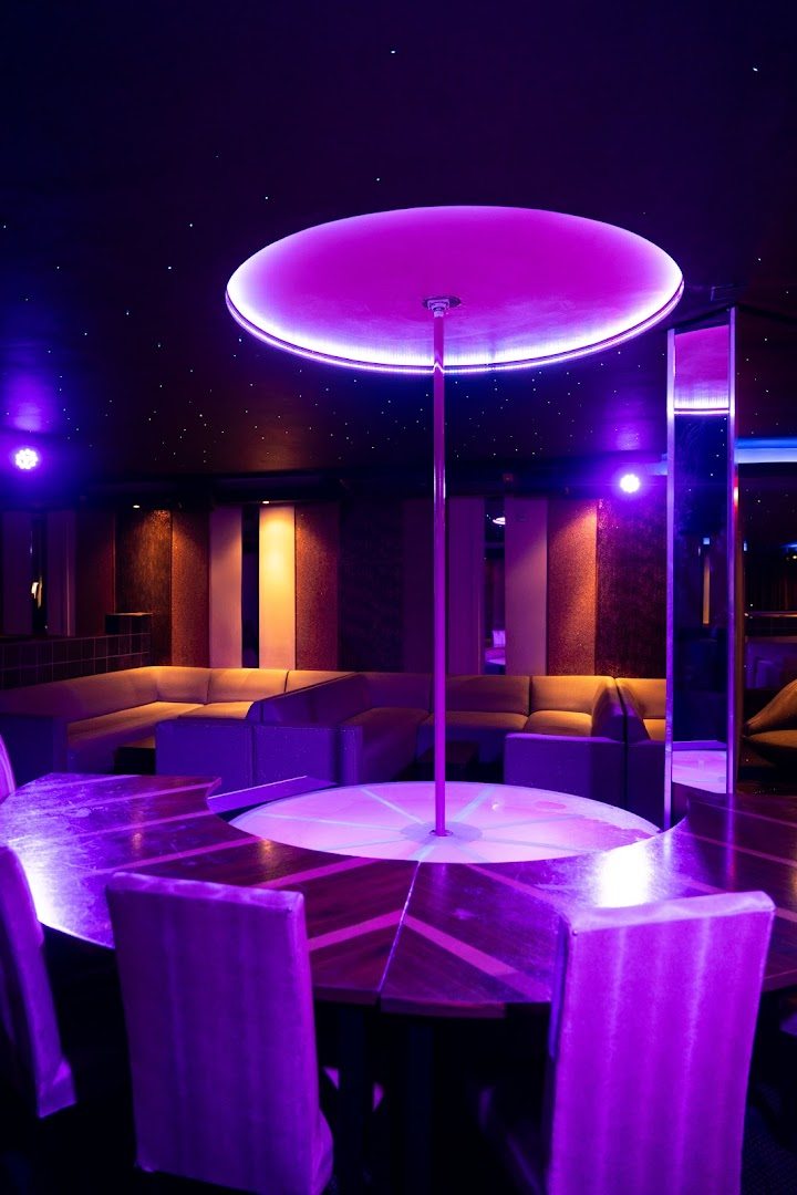 Wonder Lounge - Nightclub in Berea, South Africa