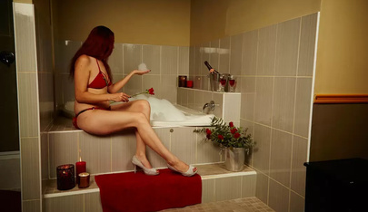 Nauty 40 - Erotic Massage in Cape Town, South Africa