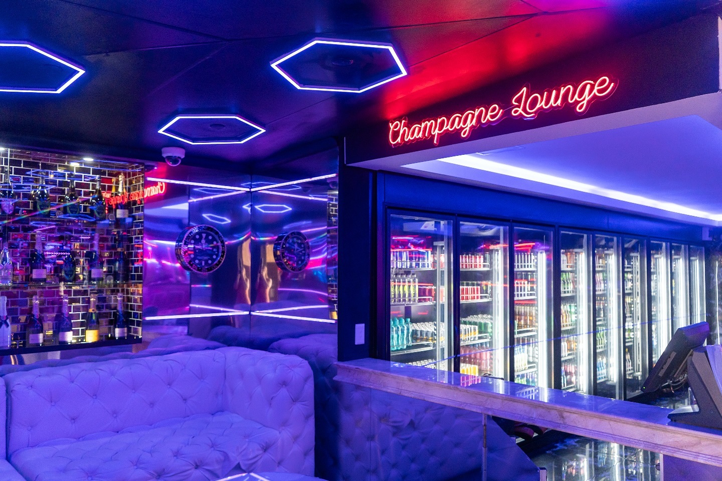 Chivalry Gentlemen's Lounge & Hotel - Nightclub in Germiston, South Africa